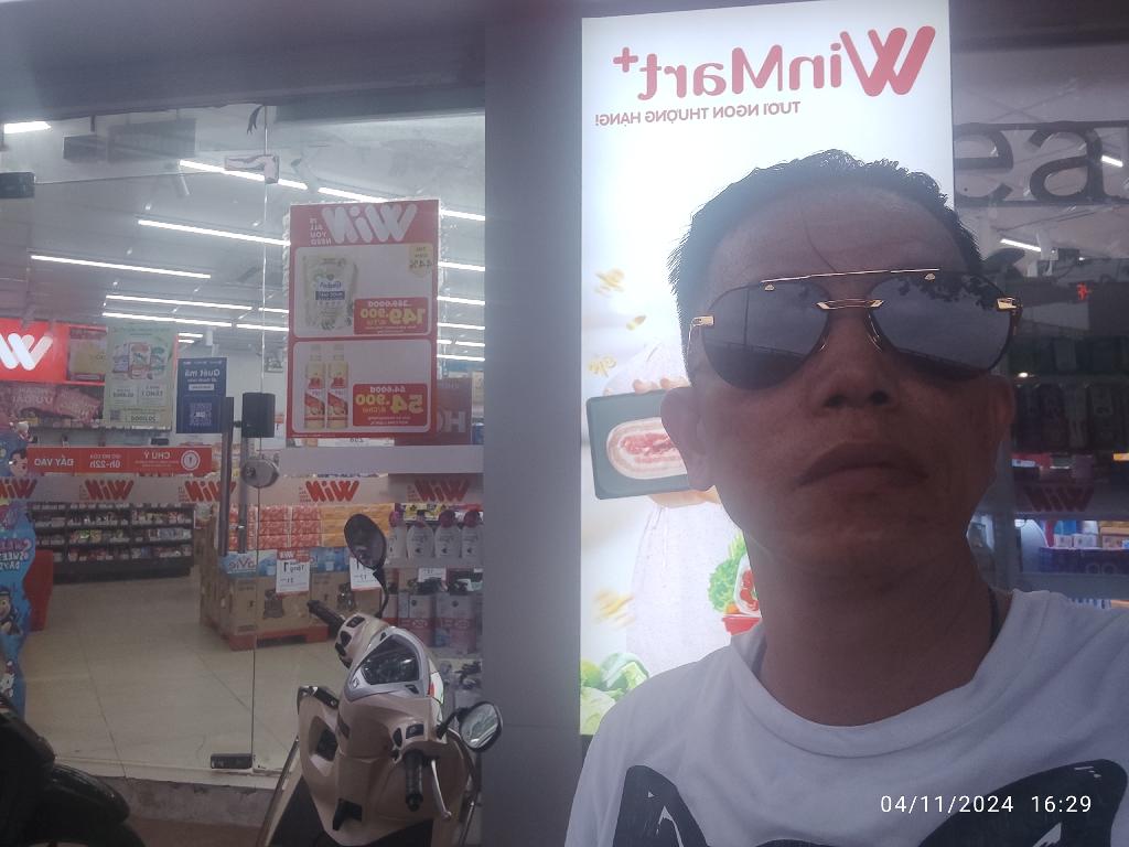 Bán nhà Ngõ 2 ô tô tránh - diện tích 153.6m2 3 tầng - Lô góc 2 mặt thoáng - giá 51 tỷ