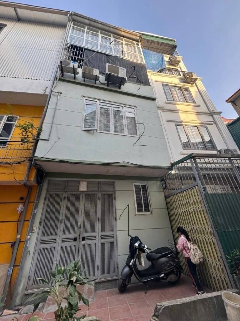 Bán nhà Đại Đồng - diện tích 30m2 4 tầng - Ô tô tránh - giá 6,5 tỷ