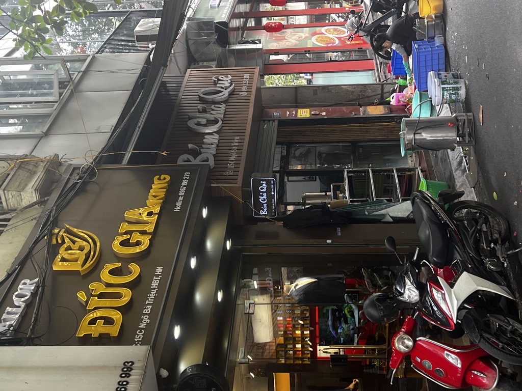 Bán nhà Ngõ Bà Triệu - diện tích 25m2 5 tầng - Mặt Phố Kinh Doanh Sầm Uất - giá 31,5 tỷ