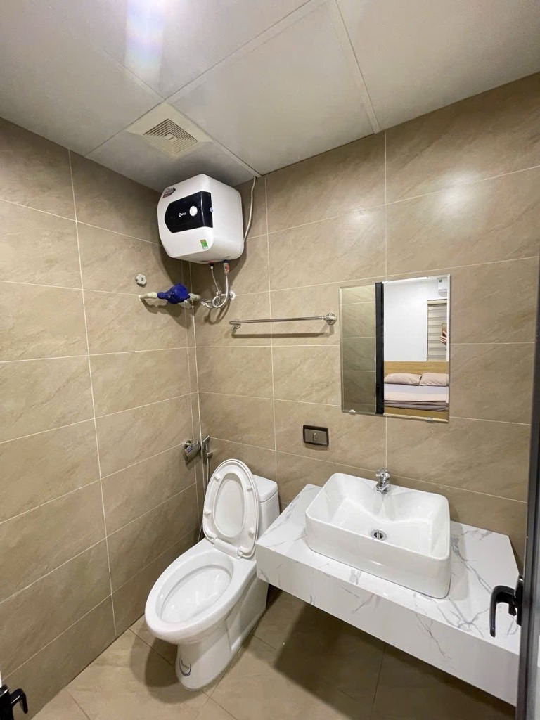 Bán nhà Tôn Thất Tùng - diện tích 85m2 8 tầng - Đang cập nhật - giá 29,8 tỷ