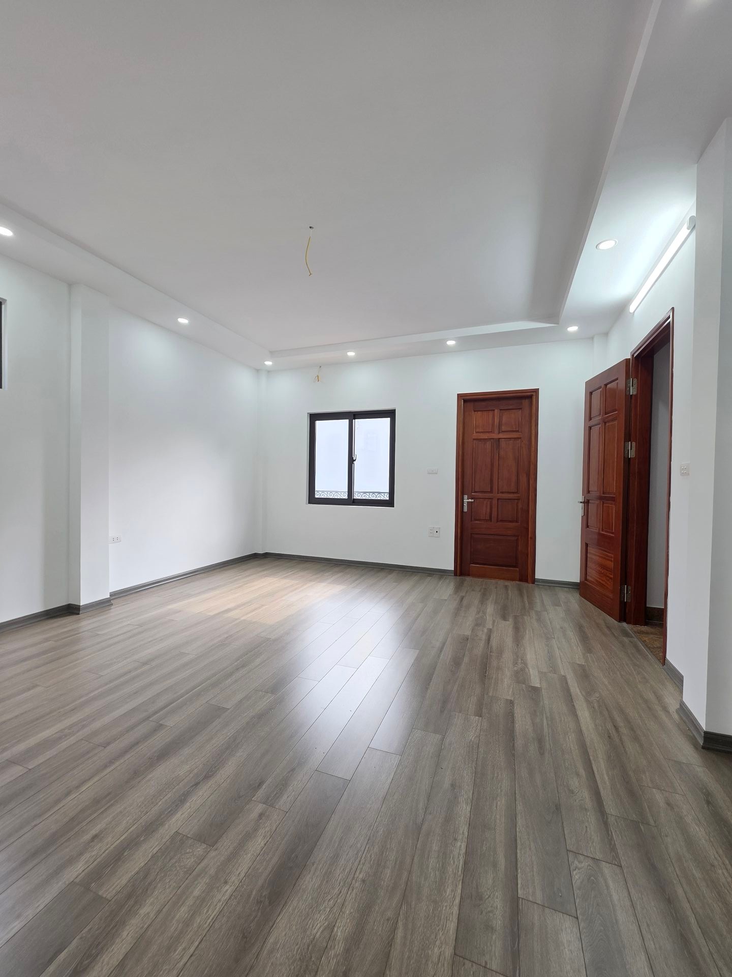 Bán nhà Hai Bà Trưng - diện tích 39m2 5 tầng - Lô góc 2 mặt thoáng - giá 7,8 tỷ