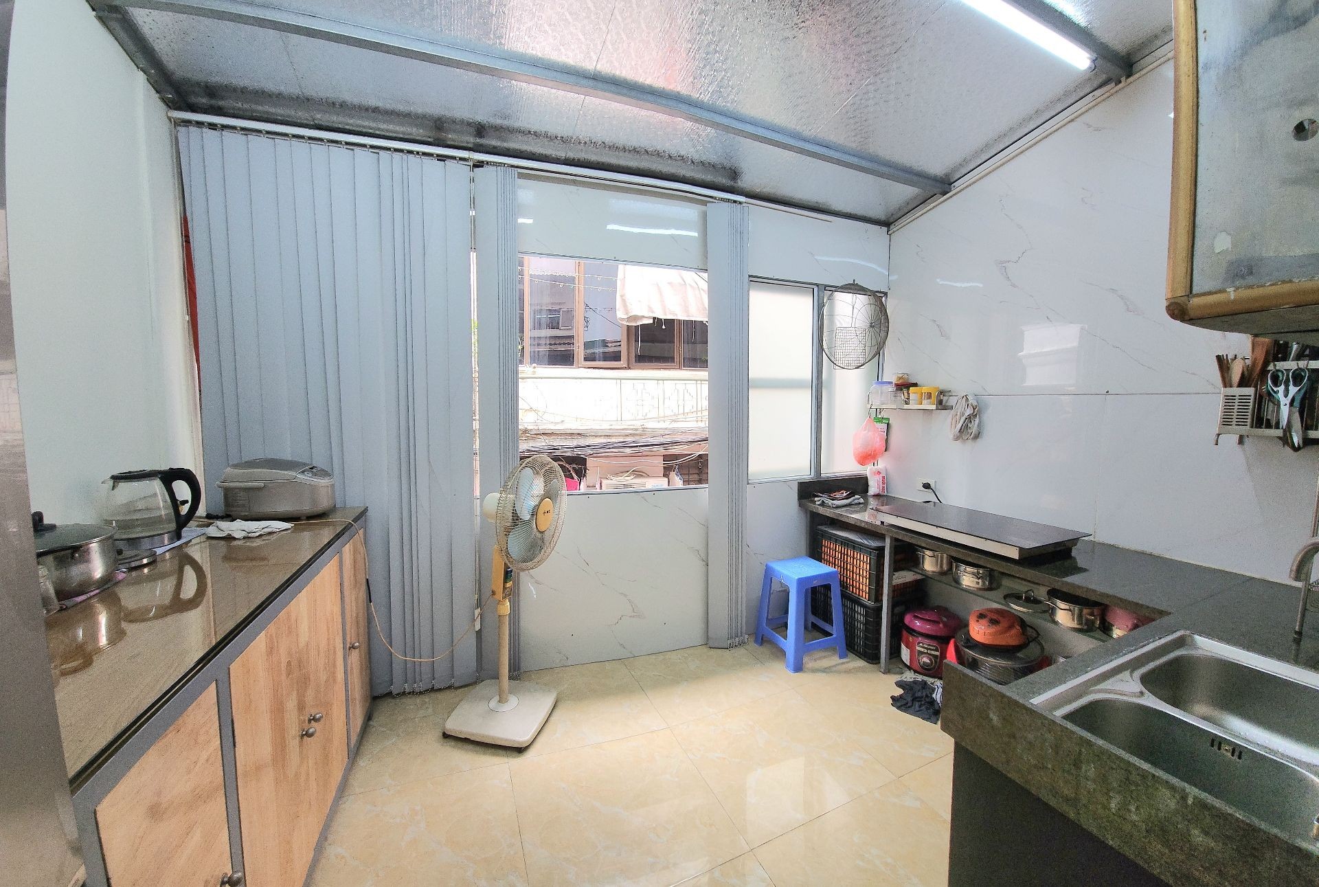 Bán nhà Bùi Ngọc Dương - diện tích 82m2 2 tầng - Ô tô đi qua nhà - giá 4,8 tỷ