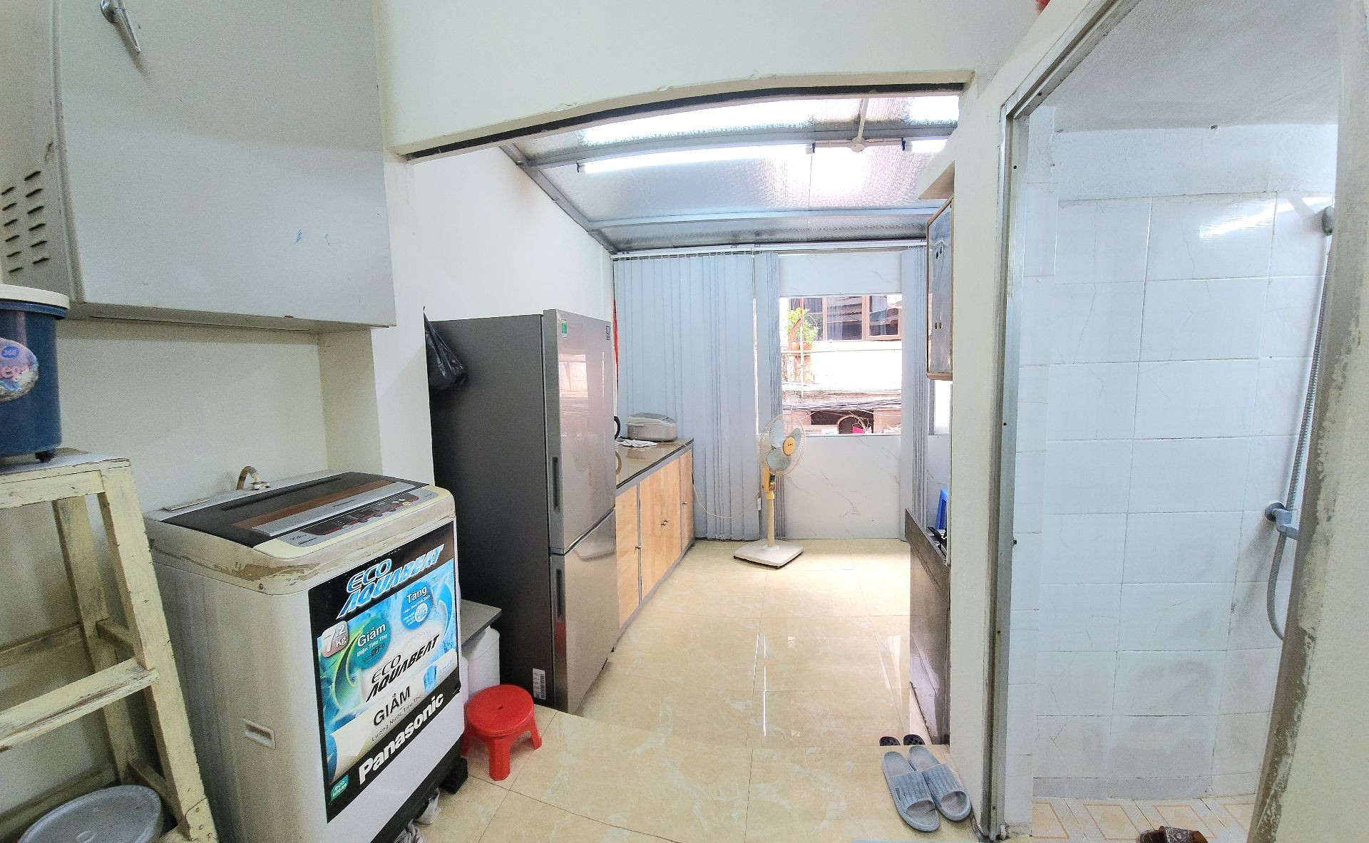 Bán nhà Bùi Ngọc Dương - diện tích 82m2 2 tầng - Ô tô đi qua nhà - giá 4,8 tỷ