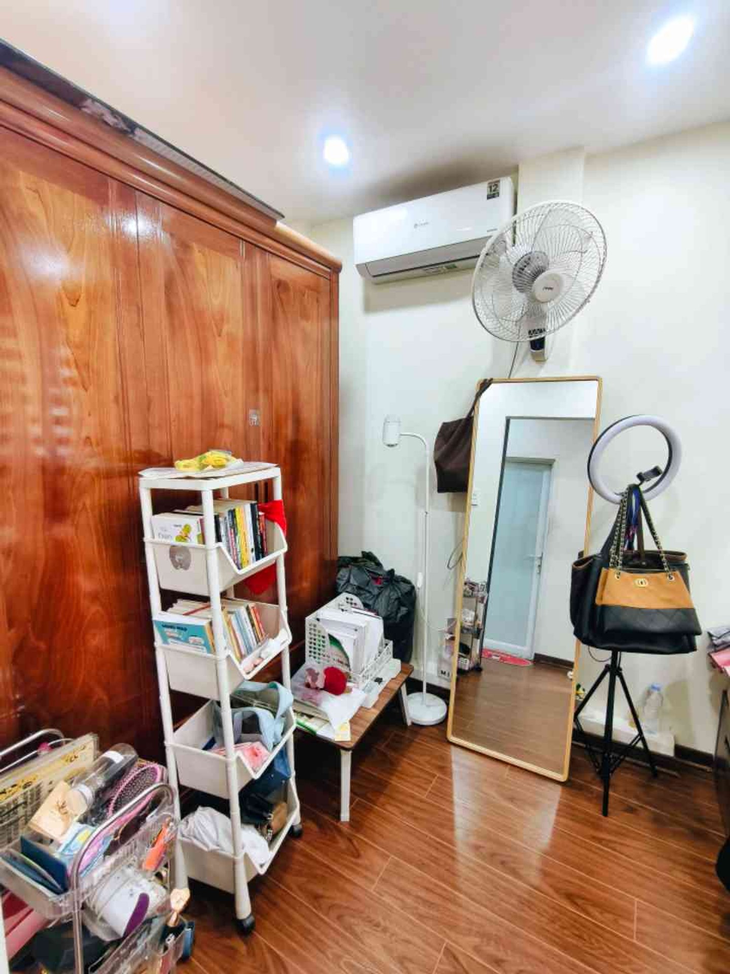 Bán nhà Lê Quý Đôn - diện tích 56m2 1 tầng - Tập thể Bộ Văn Hóa - giá 3,6 tỷ