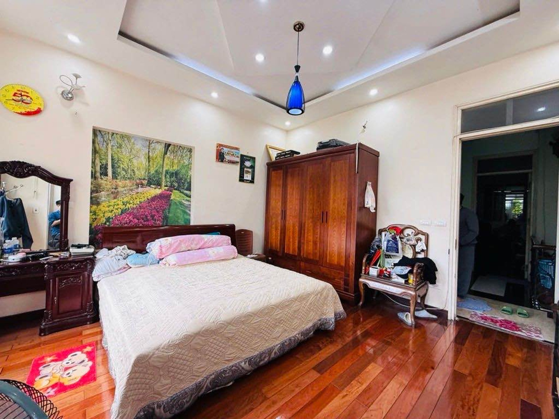 Bán nhà Nguyễn Khoái - diện tích 49m2 5 tầng - Ô tô tránh vỉa hè - giá 24,5 tỷ
