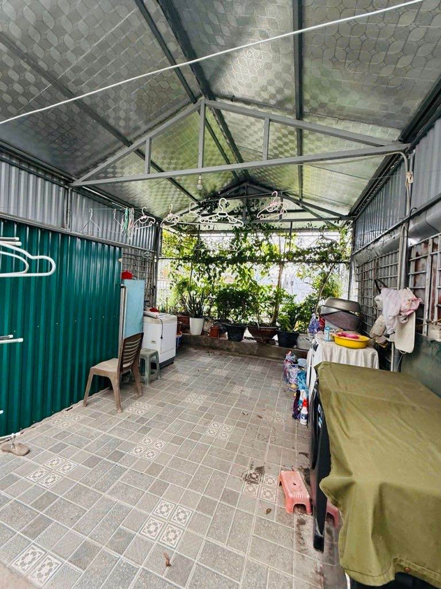 Bán nhà Nguyễn Khoái - diện tích 49m2 5 tầng - Ô tô tránh vỉa hè - giá 24,5 tỷ