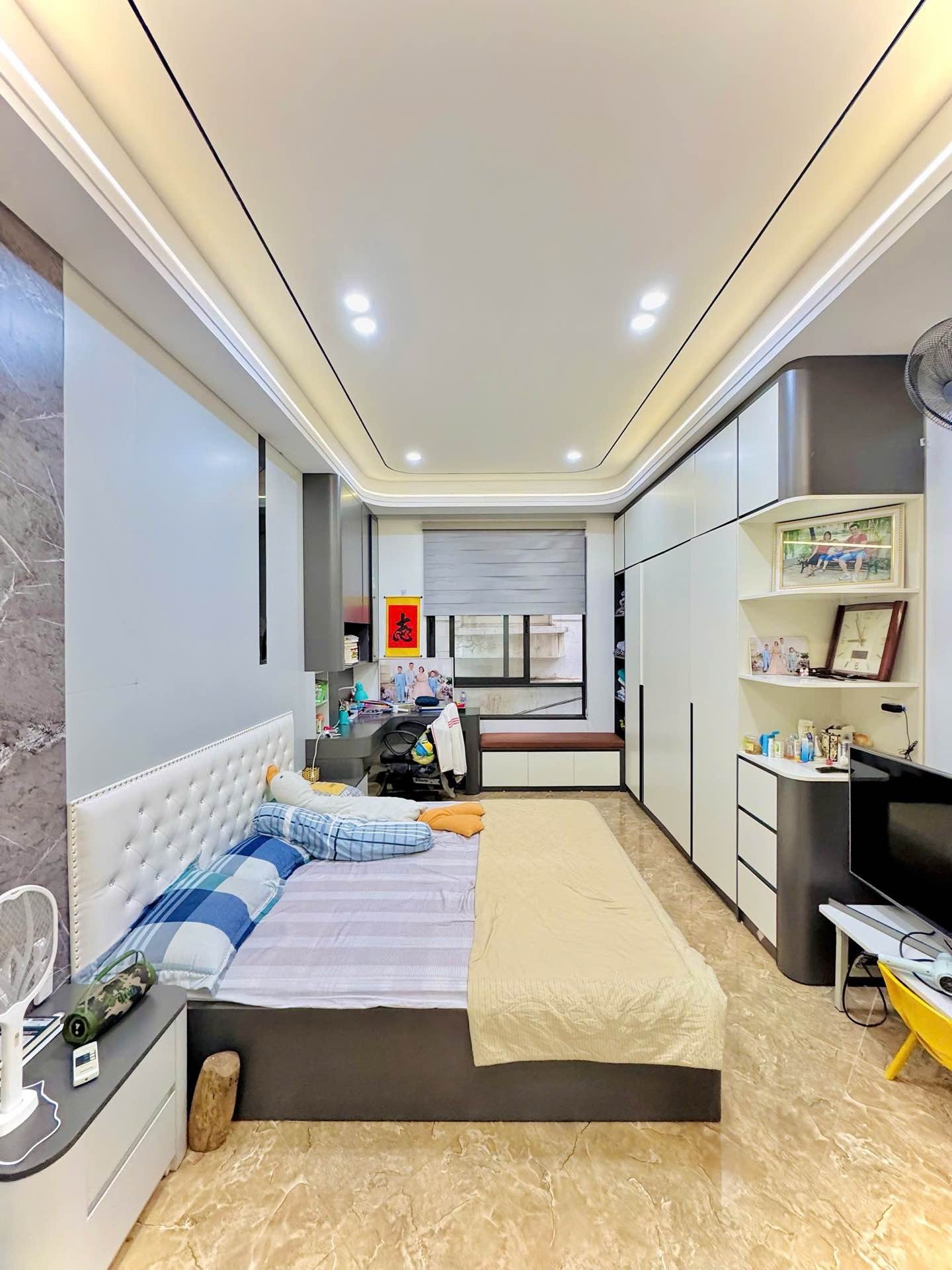 Bán nhà ngõ Quỳnh - diện tích 29m2 5 tầng - gần ô tô - giá 11,5 tỷ