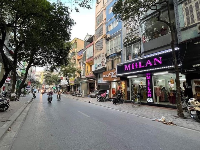 Bán nhà Vương Thừa Vũ - diện tích 181m2 7 tầng - Mặt phố kinh doanh văn phòng - giá 72 tỷ