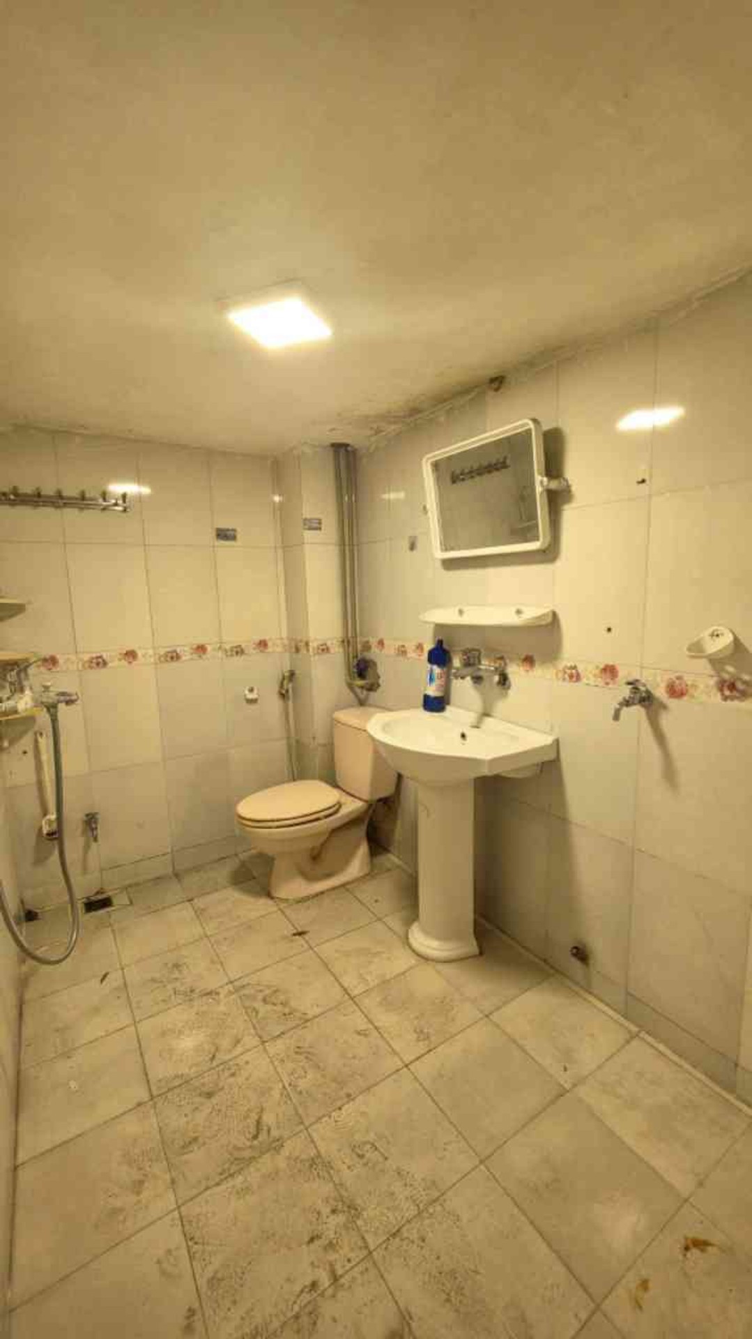 Bán nhà Võ Thị Sáu - diện tích 32m2 1 tầng - Ô tô đỗ chân toà - giá 4,6 tỷ