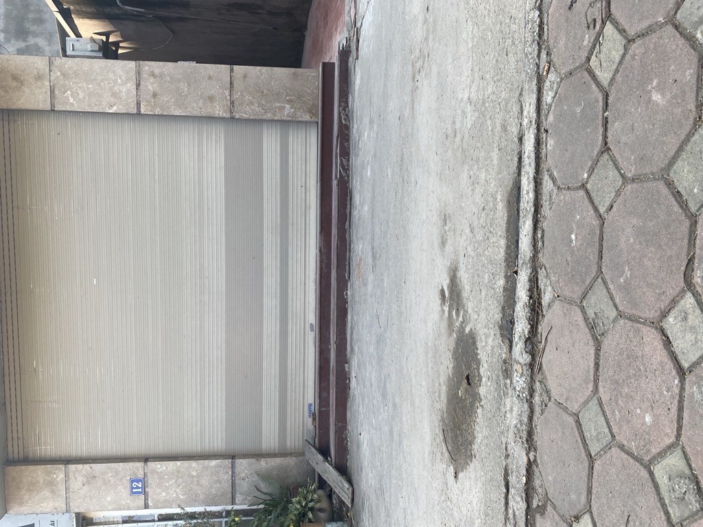 Bán nhà Thuý Lĩnh - diện tích 145m2 3 tầng - Lô góc, ô tô vào nhà - giá 17,2 tỷ