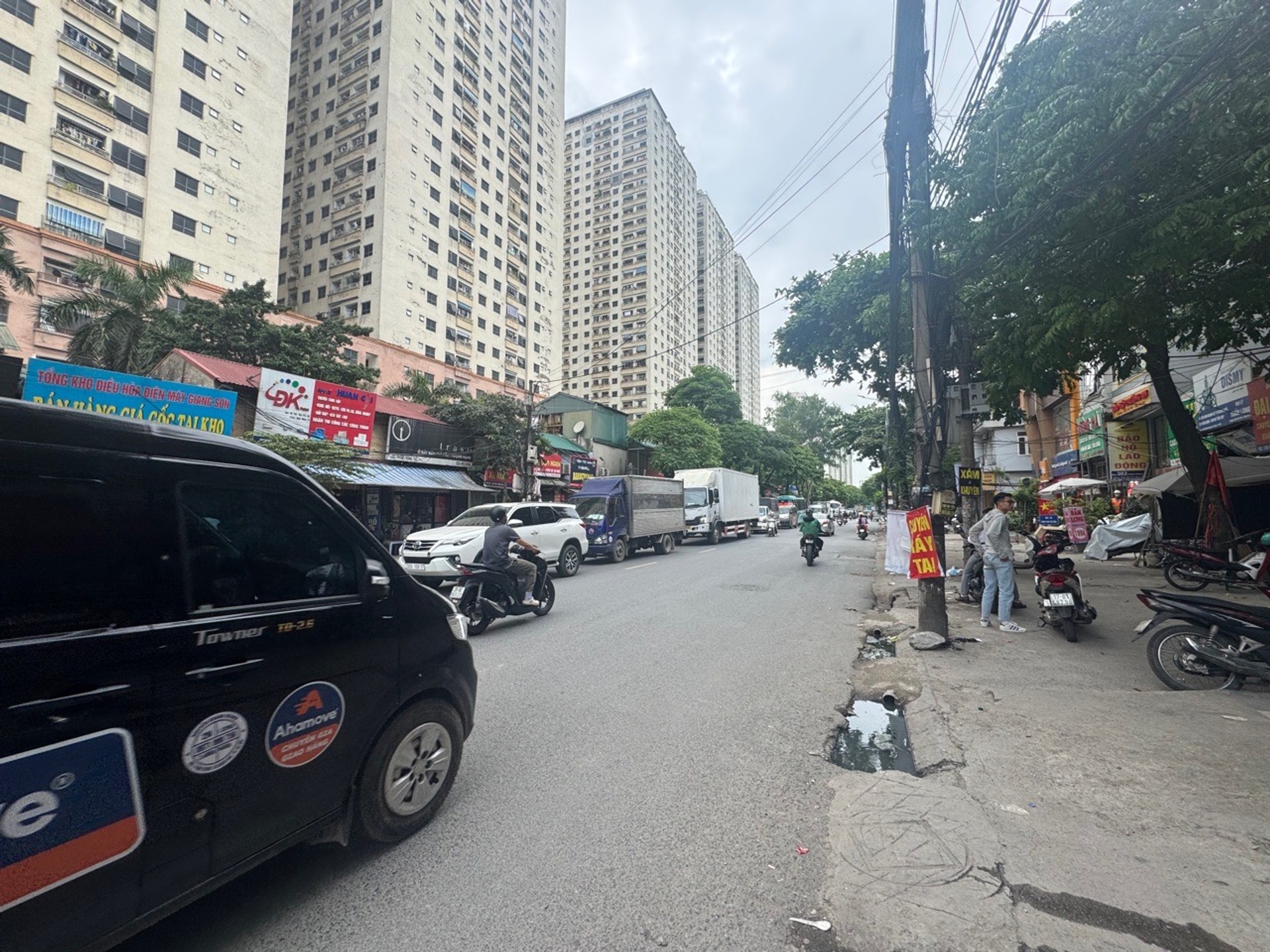 Bán nhà Phan Trọng Tuệ - diện tích 35m2 4 tầng - Nhà mặt phố kinh doanh vỉa hè ô tô tránh - giá 14 tỷ