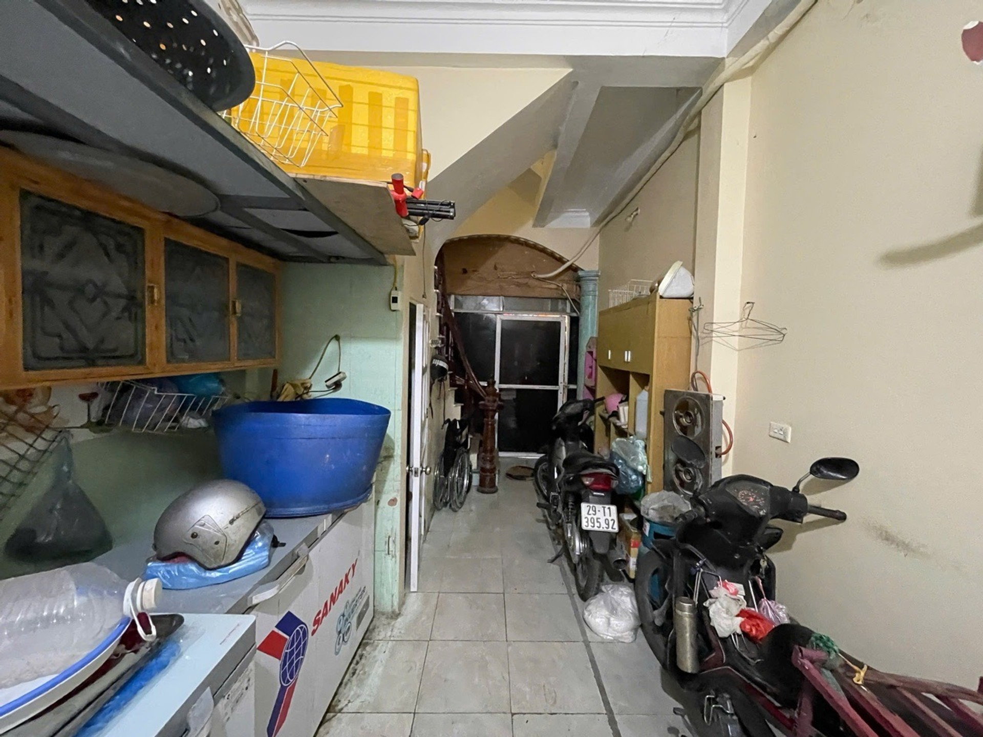 Bán nhà Phan Trọng Tuệ - diện tích 35m2 4 tầng - Nhà mặt phố kinh doanh vỉa hè ô tô tránh - giá 14 tỷ