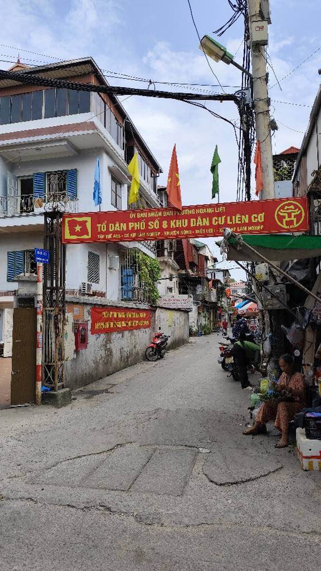 Bán nhà Ngọc Hồi - diện tích 85m2 1 tầng - Ô tô đỗ cổng - giá 4,05 tỷ