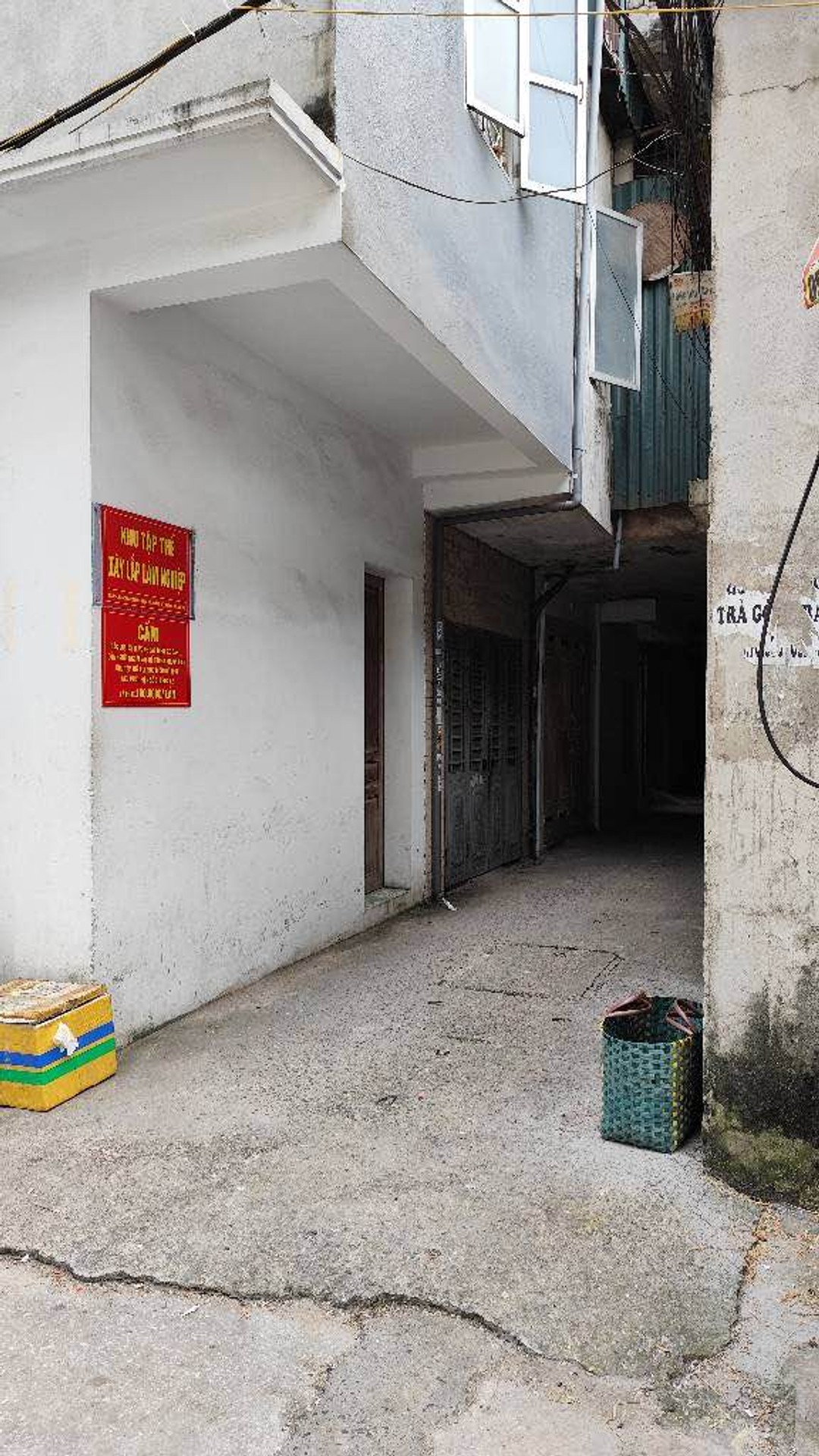 Bán nhà Ngọc Hồi - diện tích 85m2 1 tầng - Ô tô đỗ cổng - giá 4,05 tỷ