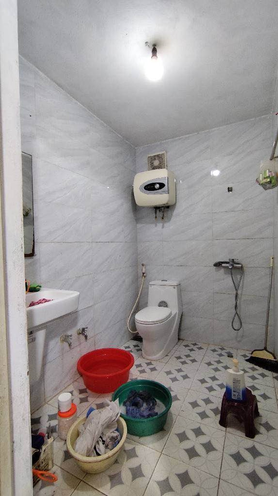 Bán nhà Ngọc Hồi - diện tích 85m2 1 tầng - Ô tô đỗ cổng - giá 4,05 tỷ