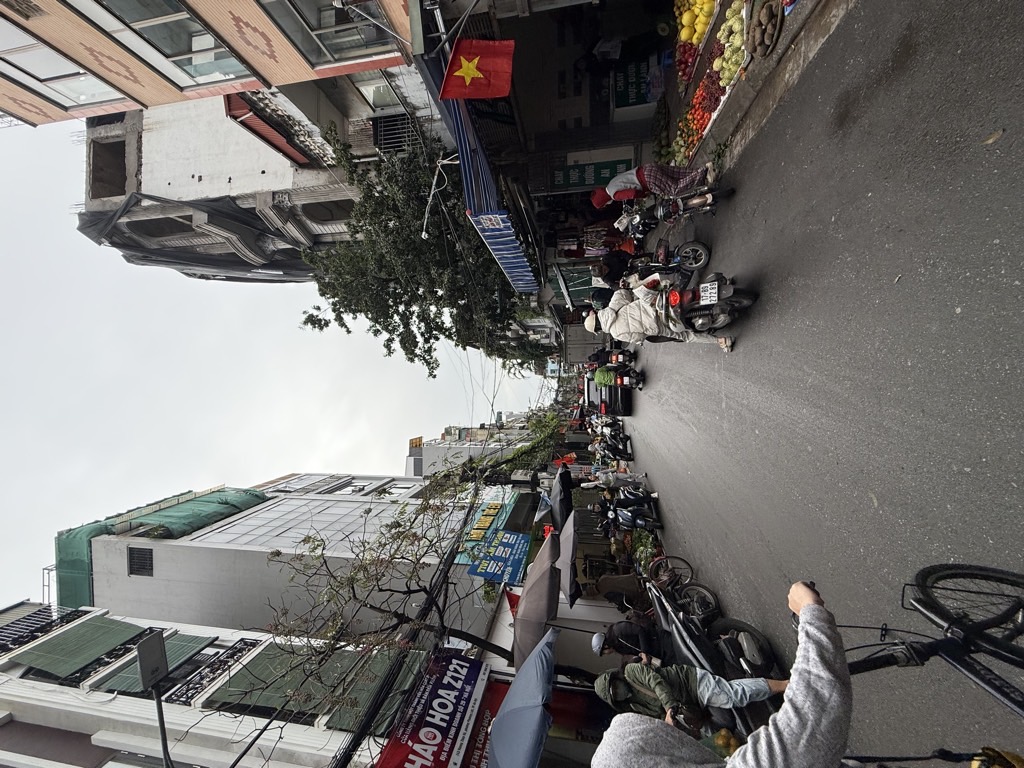 Bán nhà Vương Thừa Vũ - diện tích 75m2 5 tầng - SIÊU PHẨM MẶT PHỐ - giá 35 tỷ