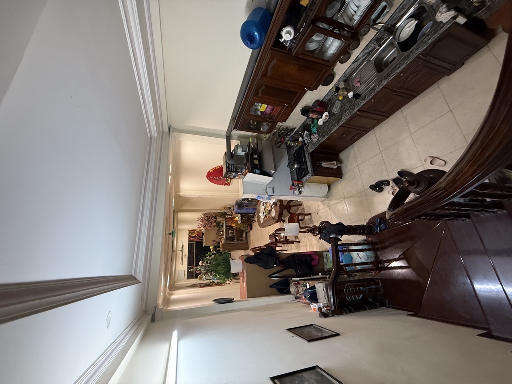 Bán nhà Vương Thừa Vũ - diện tích 75m2 5 tầng - SIÊU PHẨM MẶT PHỐ - giá 35 tỷ