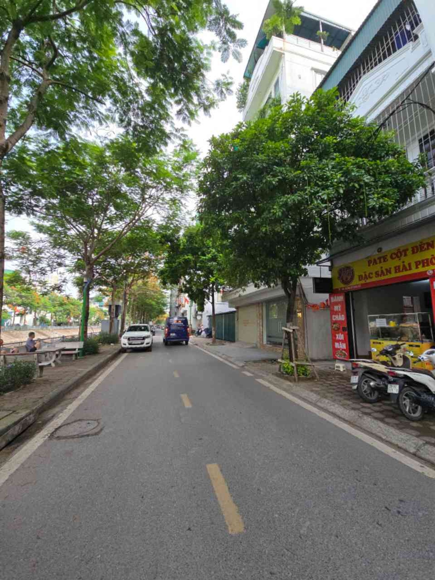 Bán nhà Hoàng Mai - diện tích 57m2 7 tầng - Ô tô đỗ cửa - giá 25,5 tỷ