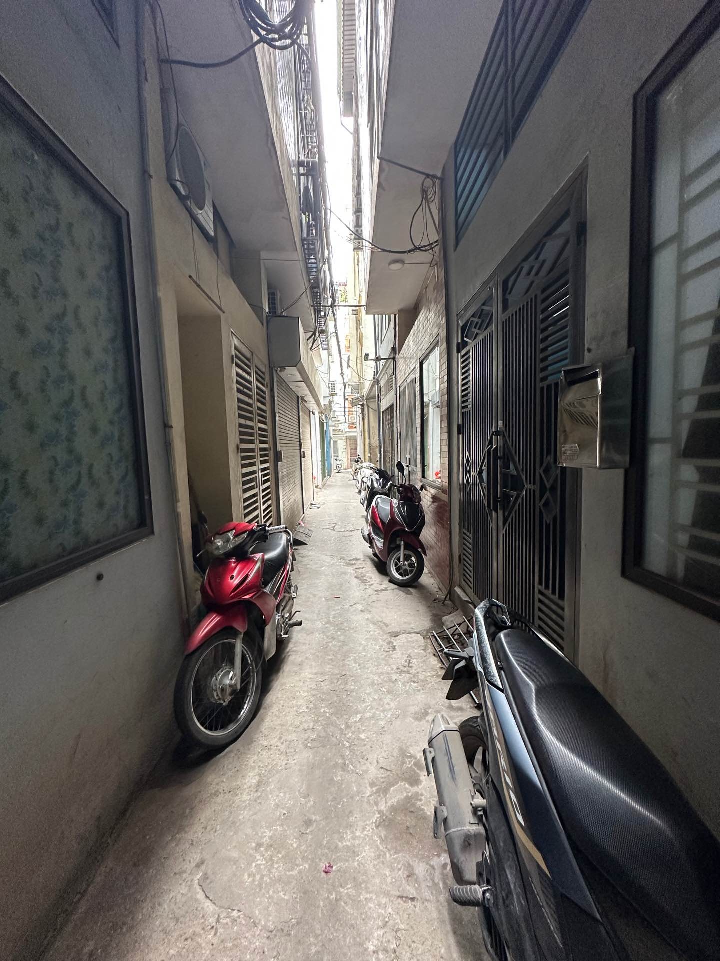 Bán nhà Nam Dư - diện tích 35m2 5 tầng - Phân lô ngõ rộng - giá 8,5 tỷ