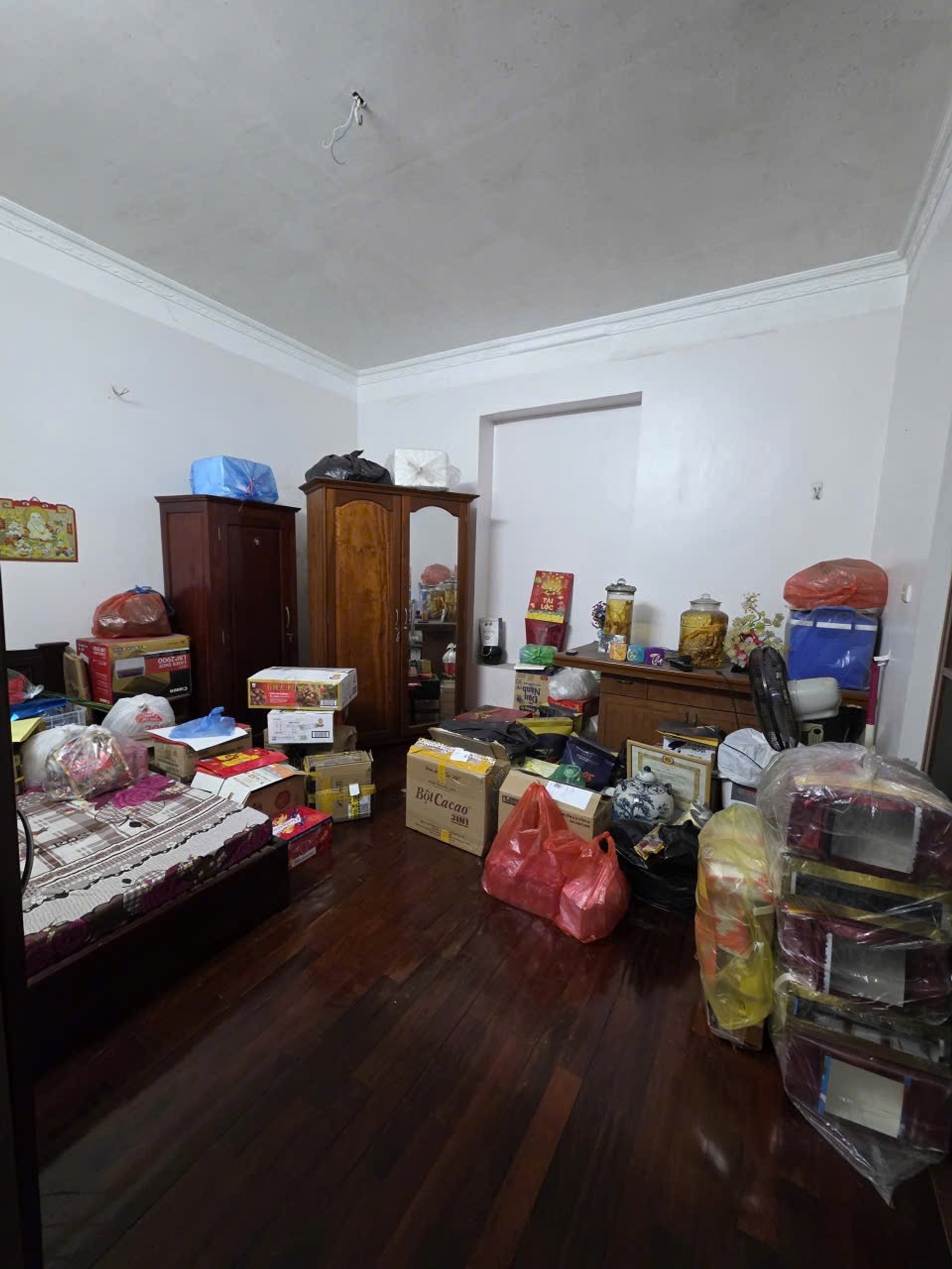 Bán nhà Nghi Tàm - diện tích 160m2 4 tầng - Lô góc 3 mặt thoáng - giá 61 tỷ