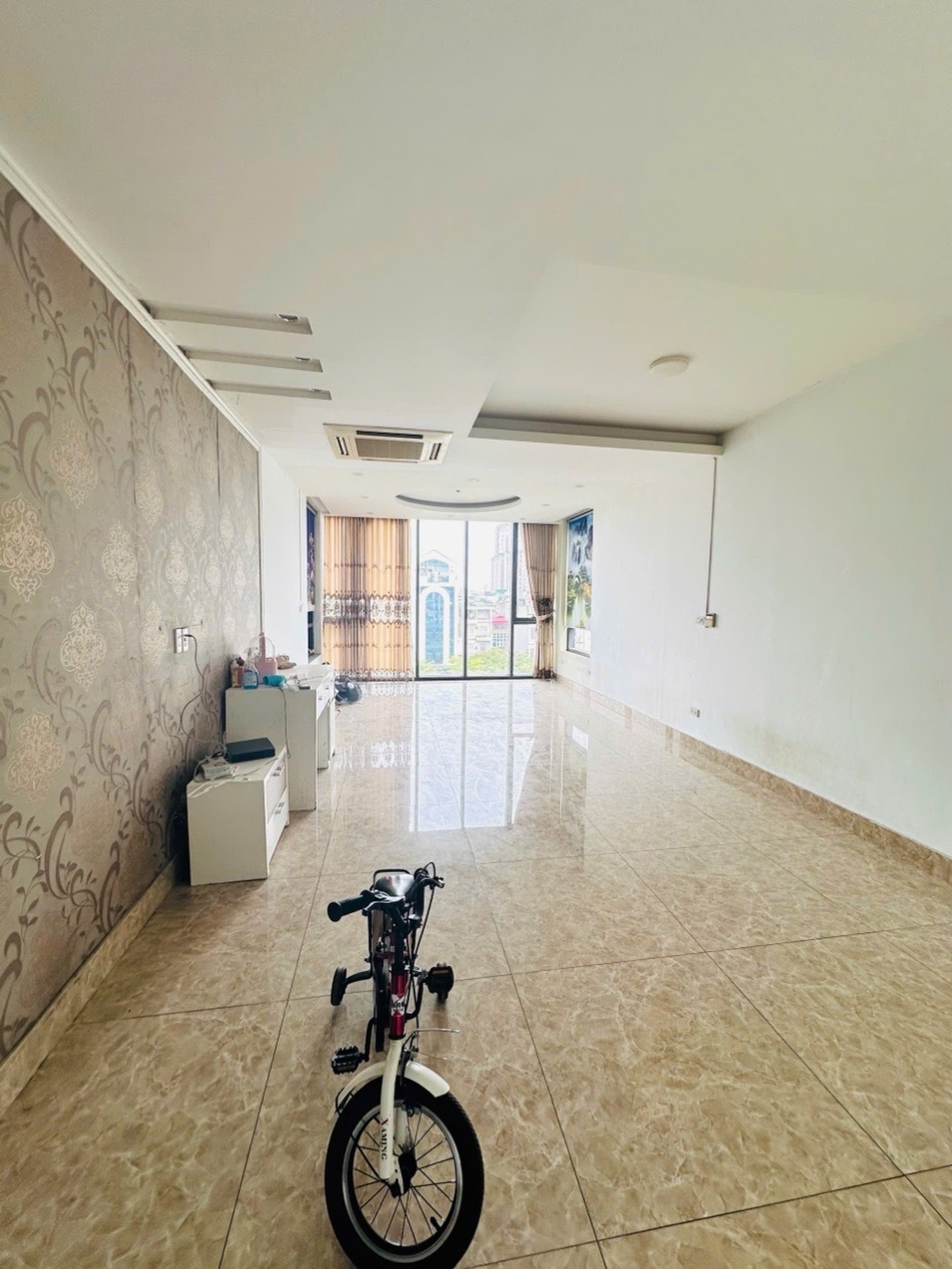 Bán nhà Thượng Đình - diện tích 66m2 9 tầng - mặt phố lớn, vỉa hè rộng - giá 45 tỷ