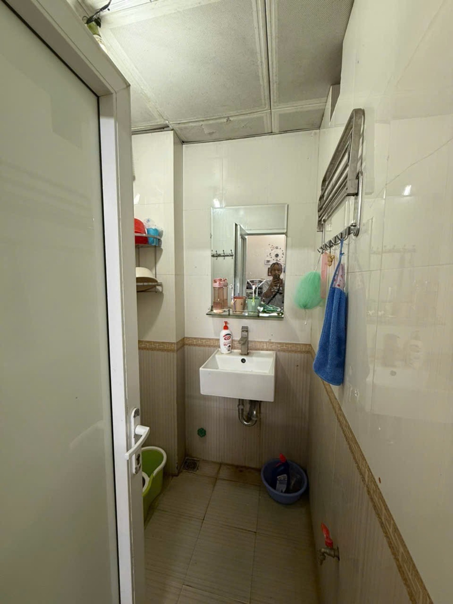 Bán nhà Linh Đàm - diện tích 68m2 2 tầng - Căn hộ đẹp, yên tĩnh - giá 5,5 tỷ