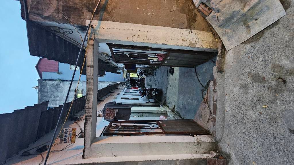 Bán nhà Lĩnh Nam - diện tích 70m2 0 tầng - Gần ô tô - giá 11,2 tỷ