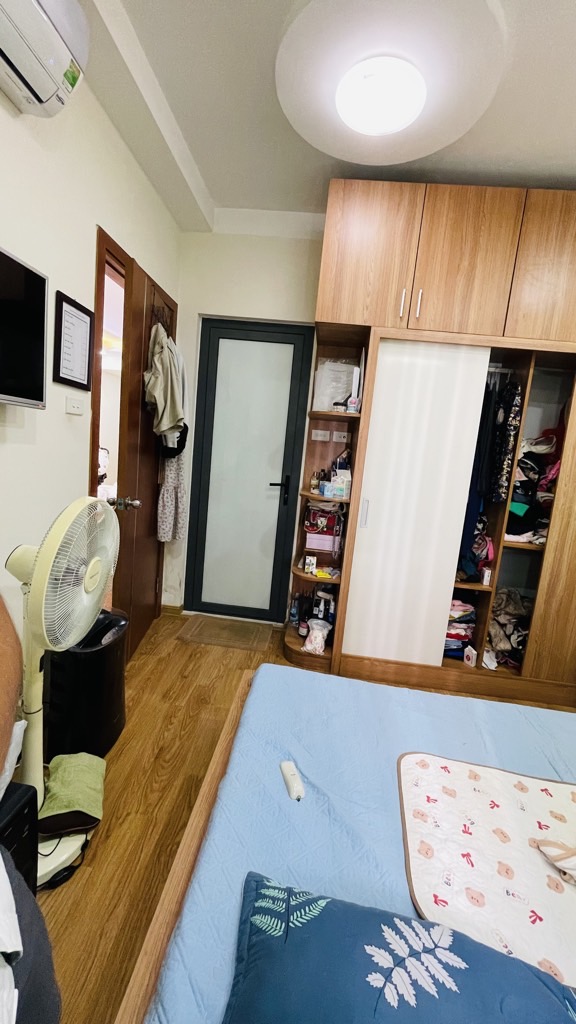 Bán nhà Trịnh Đình Cửu - diện tích 75m2 7 tầng - Sổ đỏ chính chủ - giá 7 tỷ