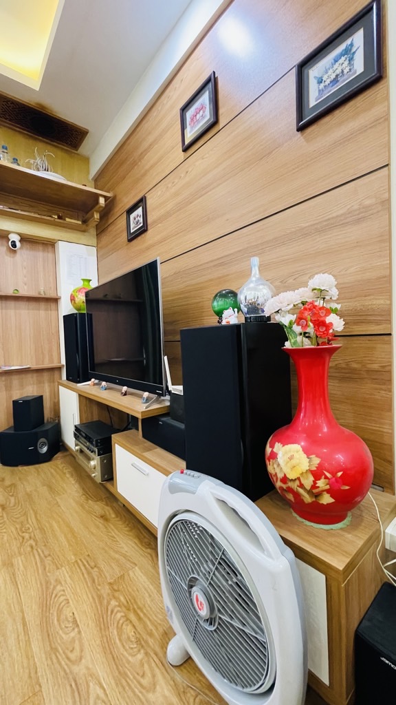 Bán nhà Trịnh Đình Cửu - diện tích 75m2 7 tầng - Sổ đỏ chính chủ - giá 7 tỷ