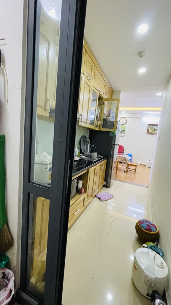 Bán nhà Trịnh Đình Cửu - diện tích 75m2 7 tầng - Sổ đỏ chính chủ - giá 7 tỷ