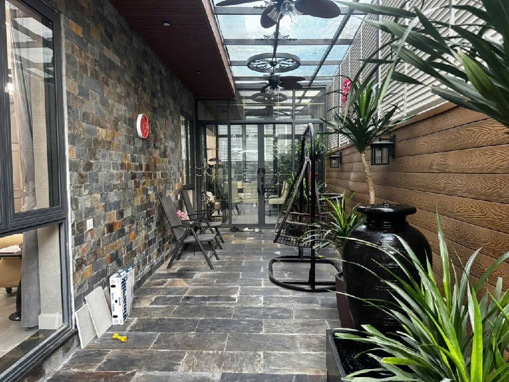 Bán nhà Ngõ 2 ô tô tránh - diện tích 134m2 4 tầng - Biệt thự liền kề VIP - giá 38 tỷ