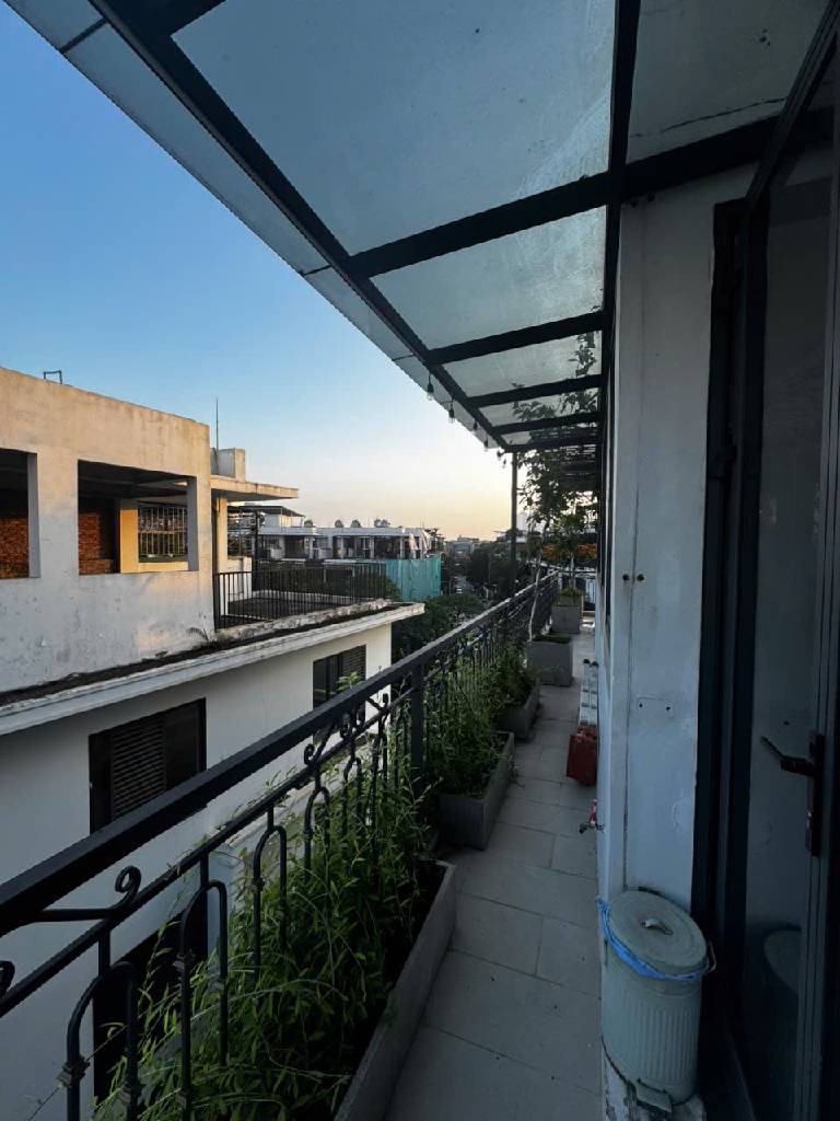 Bán nhà Ngõ 2 ô tô tránh - diện tích 134m2 4 tầng - Biệt thự liền kề VIP - giá 38 tỷ