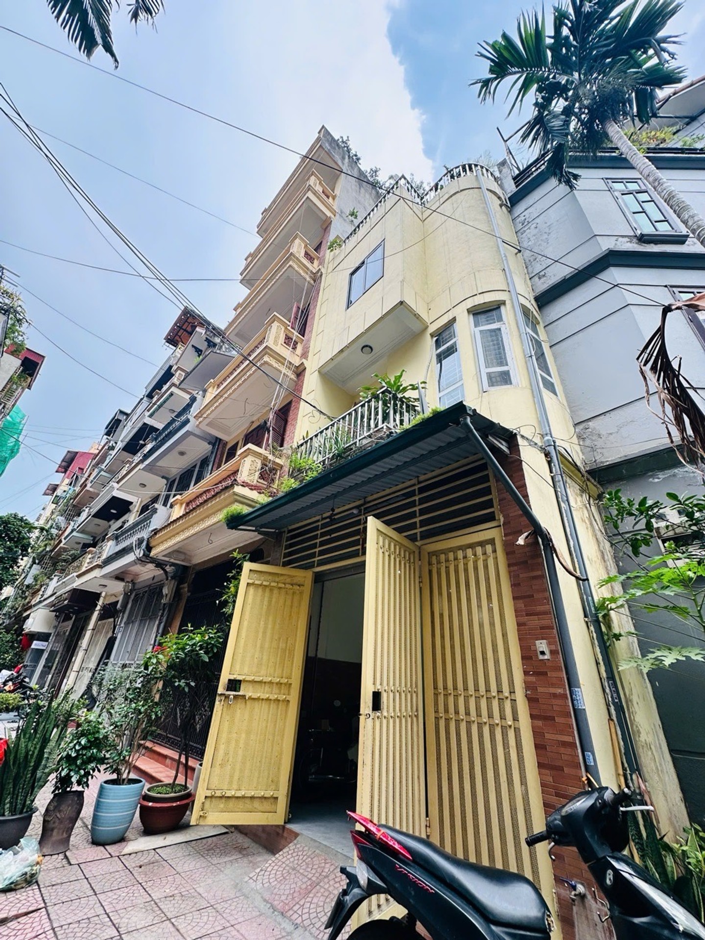 Bán nhà Trần Điền - diện tích 48m2 3 tầng - Ô TÔ TRÁNH - giá 17,9 tỷ