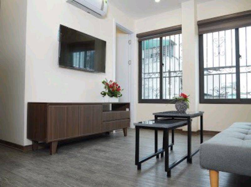 Bán nhà Chương Dương Độ - diện tích 94m2 6 tầng - Tòa chung cư mini 6 tầng thang máy - giá 36 tỷ