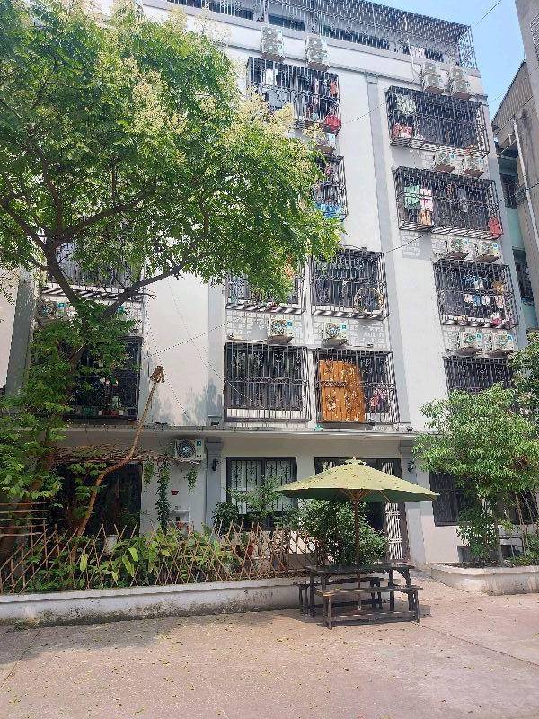 Bán nhà Chương Dương Độ - diện tích 94m2 6 tầng - Tòa chung cư mini 6 tầng thang máy - giá 36 tỷ