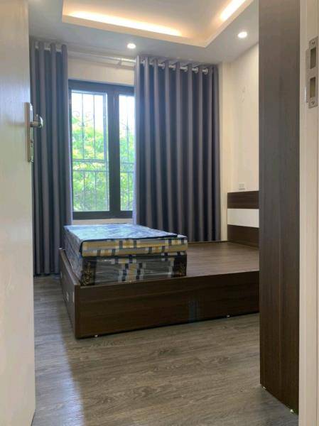 Bán nhà Chương Dương Độ - diện tích 94m2 6 tầng - Tòa chung cư mini 6 tầng thang máy - giá 36 tỷ