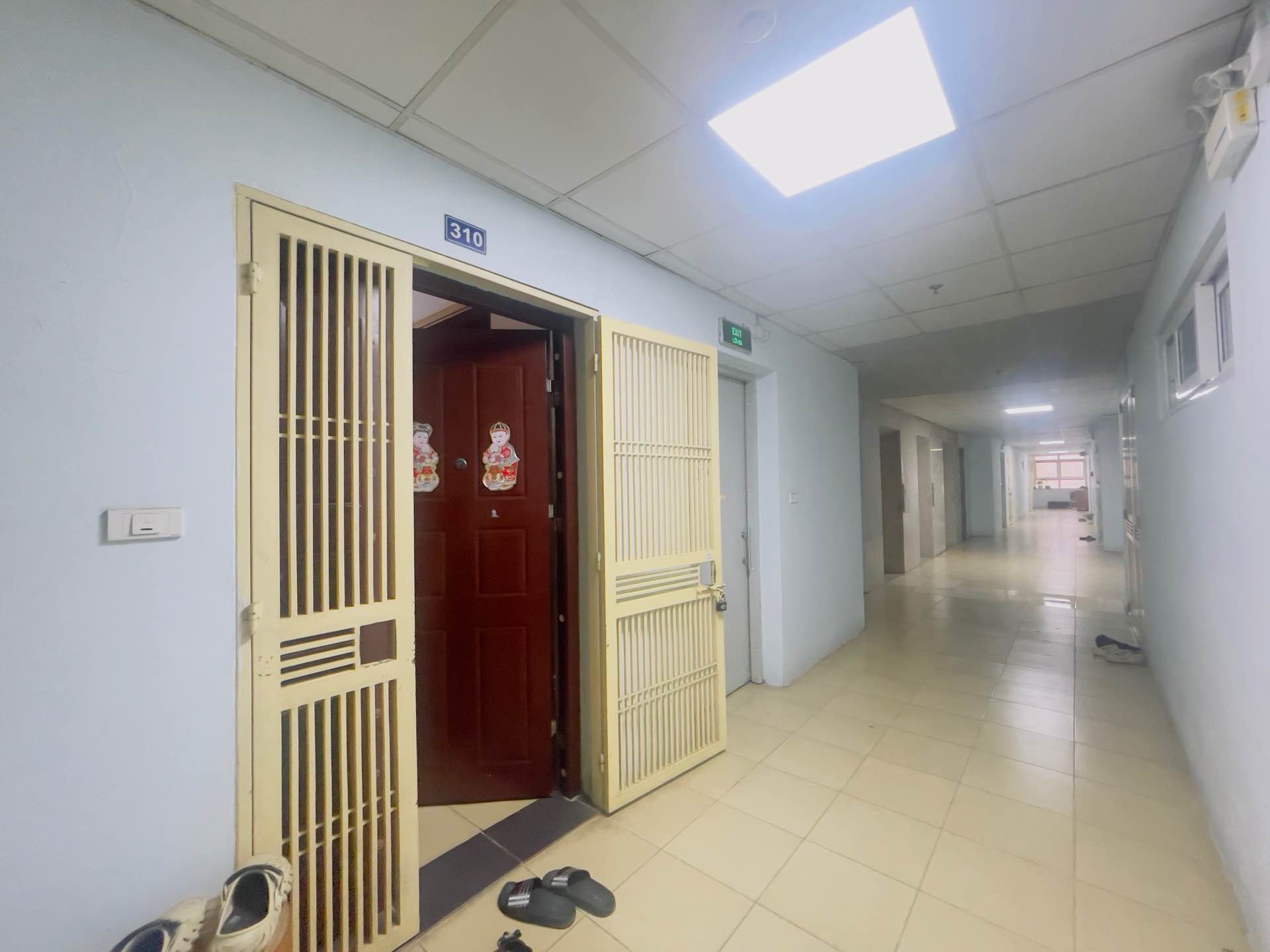 Bán nhà Tam Trinh - diện tích 59m2 3 tầng - Ô TÔ DỪNG ĐỖ NGÀY ĐÊM XUNG QUANH - giá 5,9 tỷ