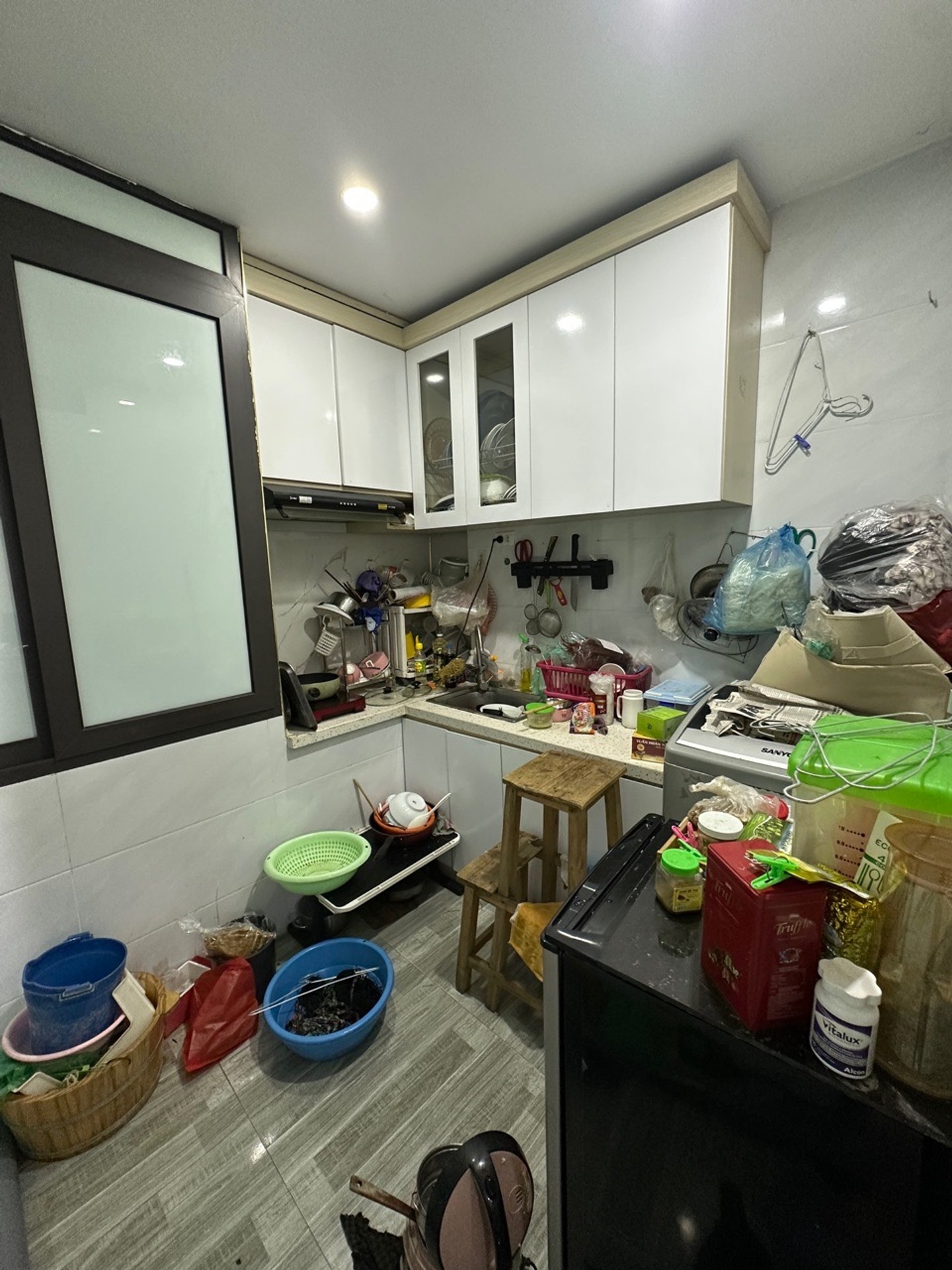 Bán nhà Tập thể Dệt Kim Đông Xuân - diện tích 45m2 3 tầng - Ô tô đỗ chân toà nhà - giá 2,6 tỷ