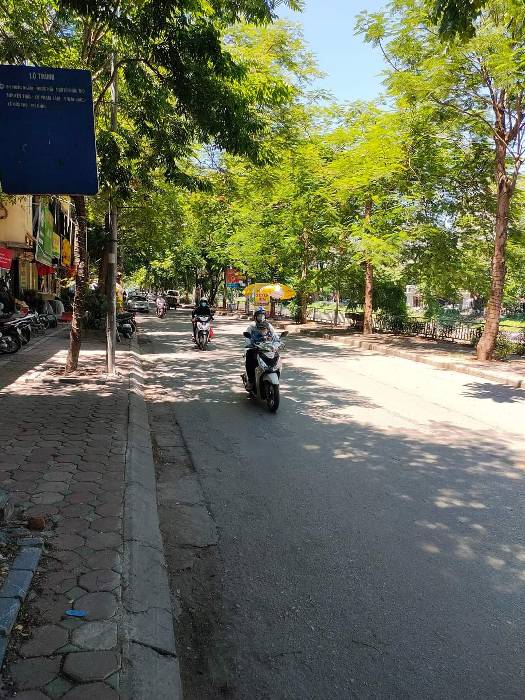 Bán nhà Vũ Tông Phan - diện tích 310m2 10 tầng - Toà nhà building 10 tầng - giá 145 tỷ