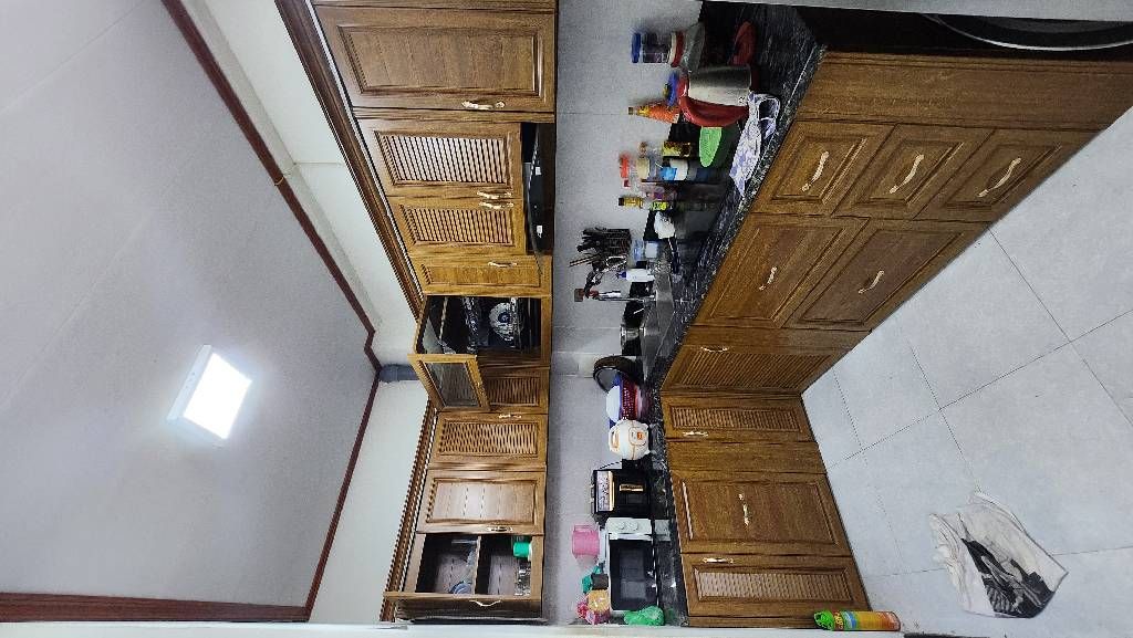 Bán nhà Hoàng Mai - diện tích 44m2 2 tầng - Lô góc, ngõ thông ô tô - giá 2,5 tỷ