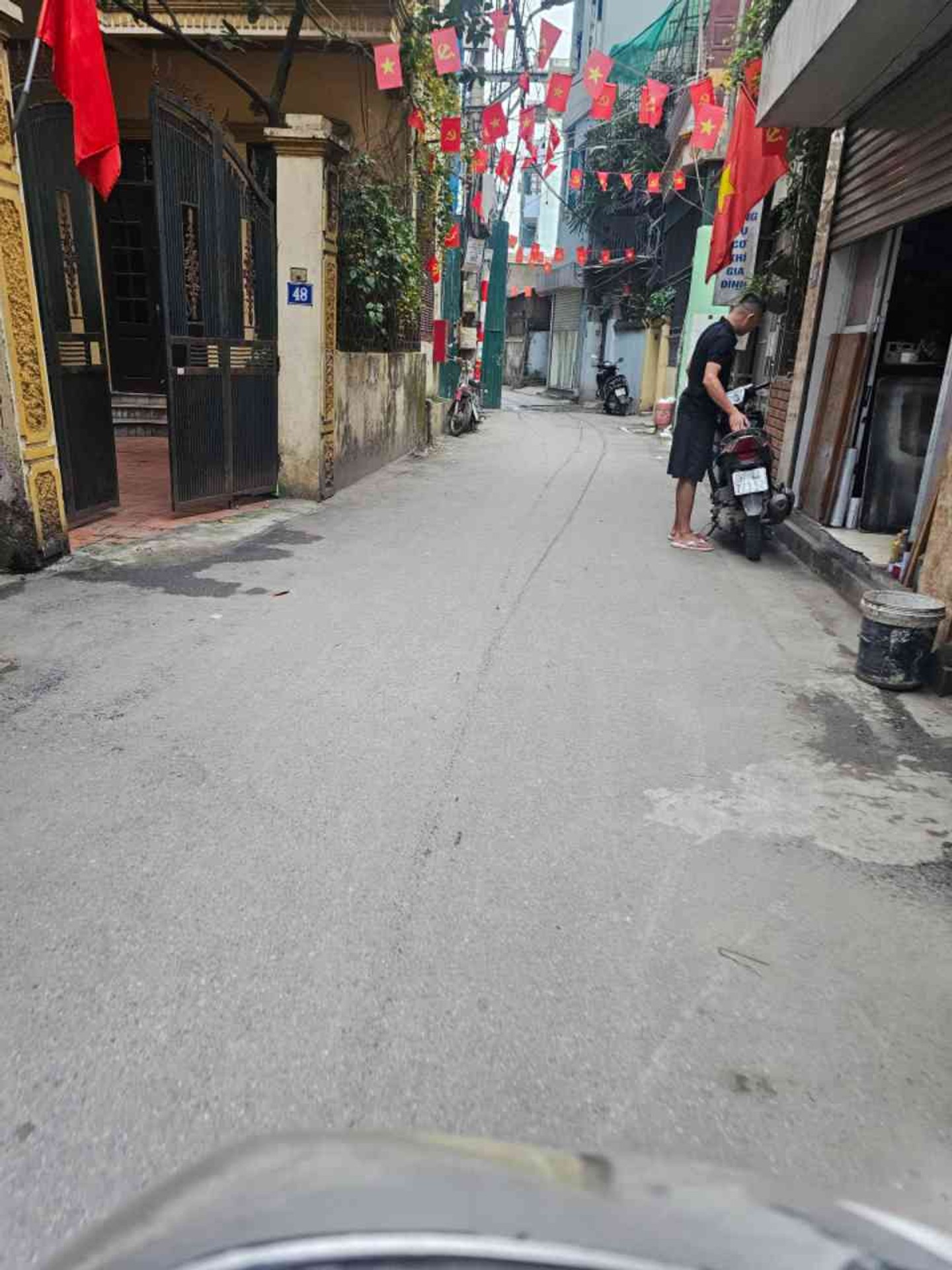 Bán nhà Bằng Liệt - diện tích 46m2 1 tầng - ô tô kinh doanh nhỏ - giá 10,5 tỷ