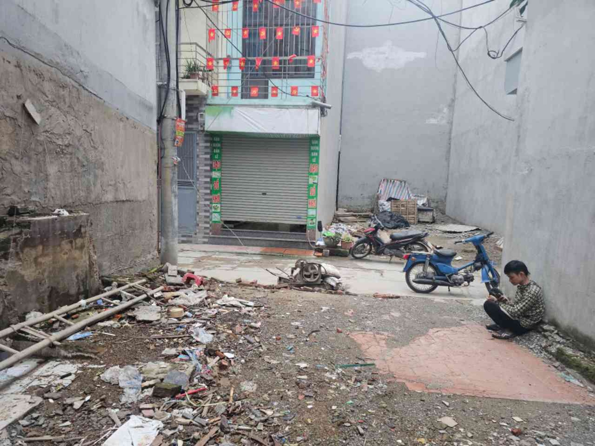 Bán nhà Bằng Liệt - diện tích 46m2 1 tầng - ô tô kinh doanh nhỏ - giá 10,5 tỷ