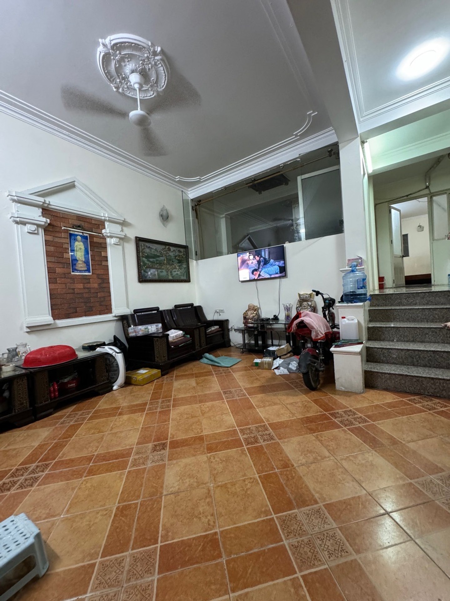 Bán nhà Nguyễn Trãi - diện tích 90m2 1 tầng - vị trí cực đẹp ô tô tránh trước cửa - giá 8,6 tỷ