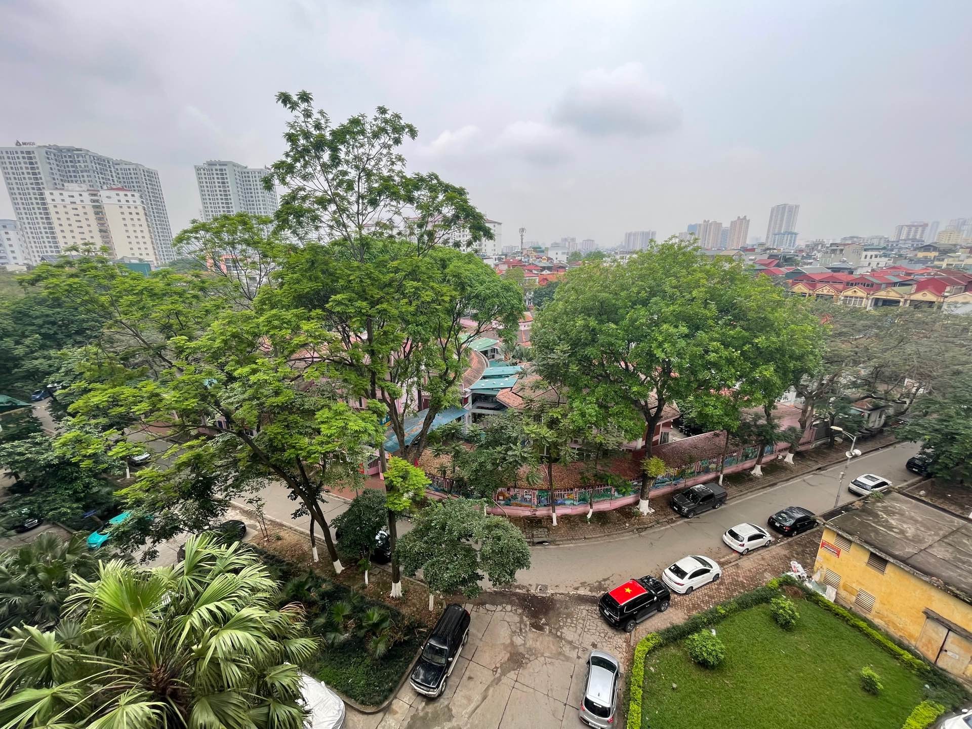 Bán nhà Bắc Linh Đàm - diện tích 77m2 7 tầng - Cực hiếm, giá 5,8 tỷ