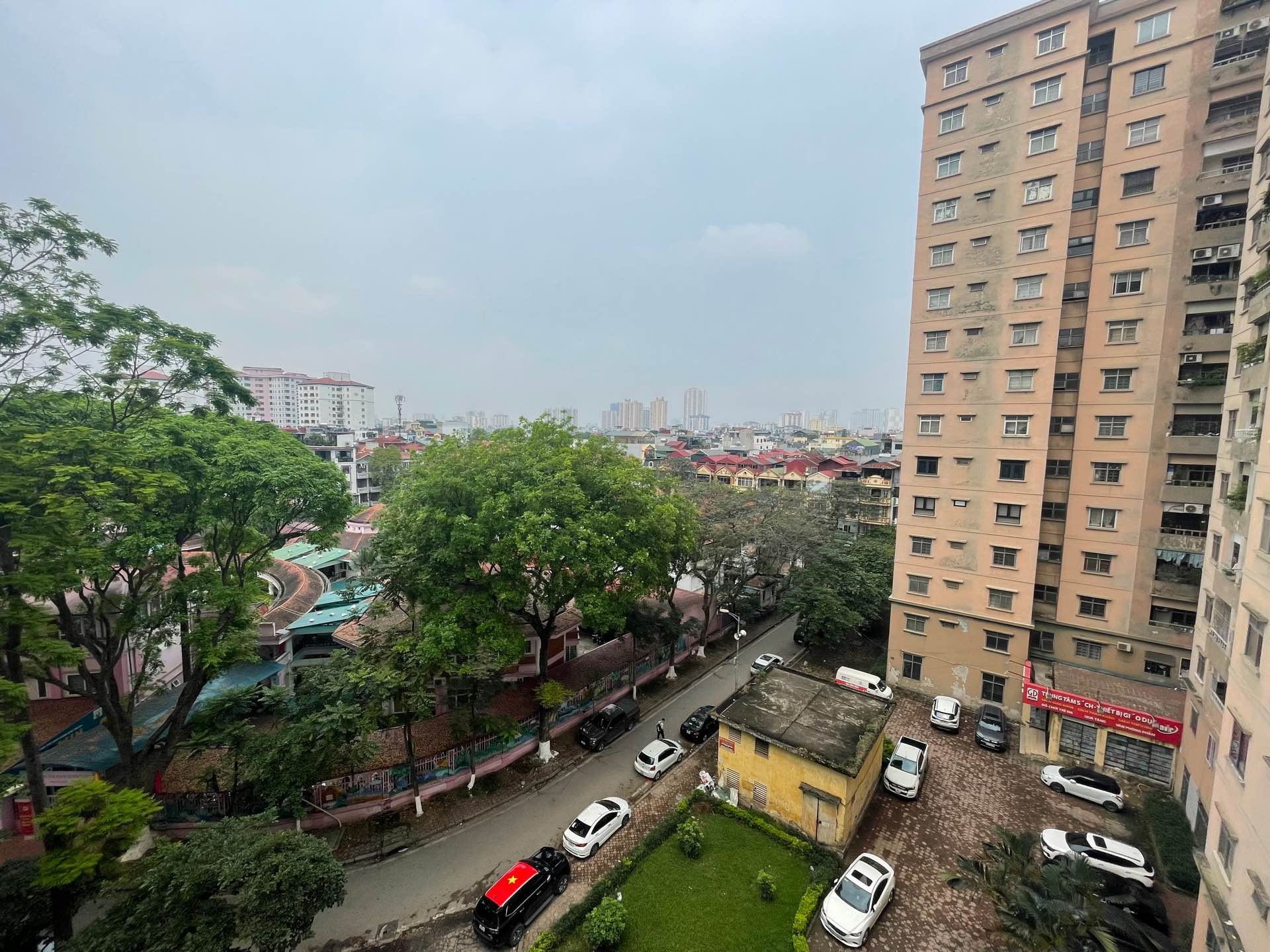Bán nhà Bắc Linh Đàm - diện tích 77m2 7 tầng - Cực hiếm, giá 5,8 tỷ