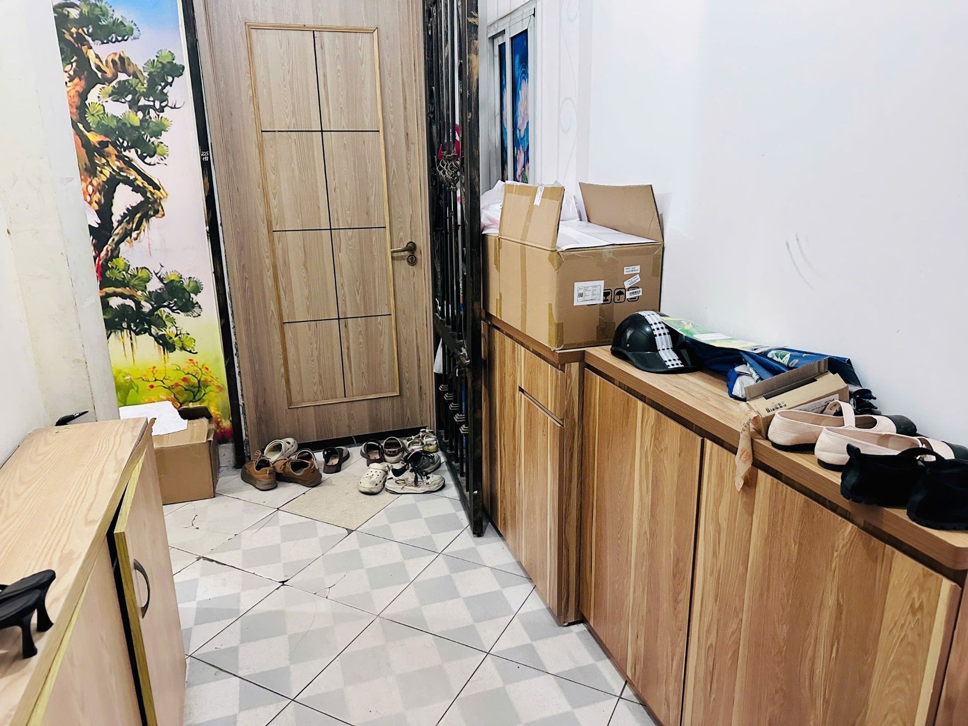Bán nhà Hoàng Mai - diện tích 35m2 5 tầng - Ô tô đỗ cửa - giá 1,65 tỷ