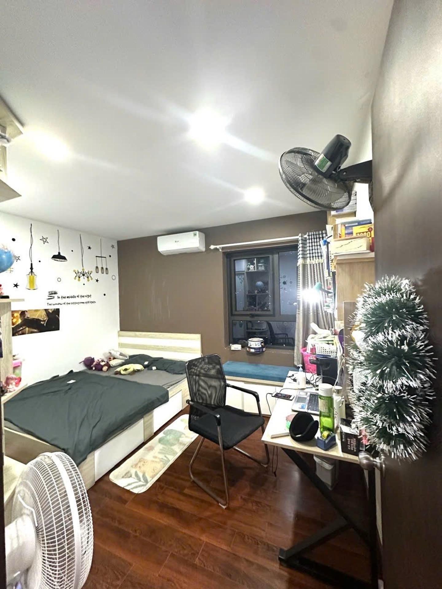 Bán nhà Ngọc Hồi - diện tích 71m2 16 tầng - Nhà mới đẹp ở luôn - giá 5,25 tỷ