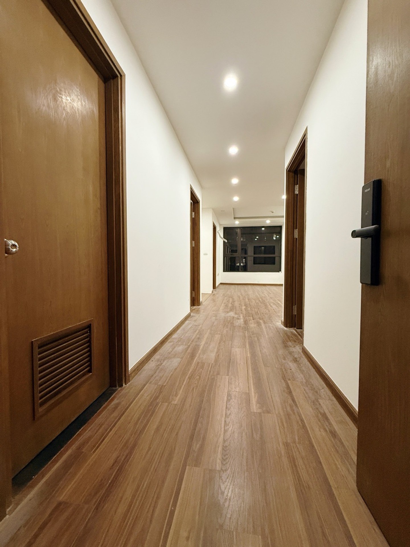 Bán nhà Trần Hòa - diện tích 83m2 1 tầng - Căn hộ chung cư mới tinh - giá 6,3 tỷ