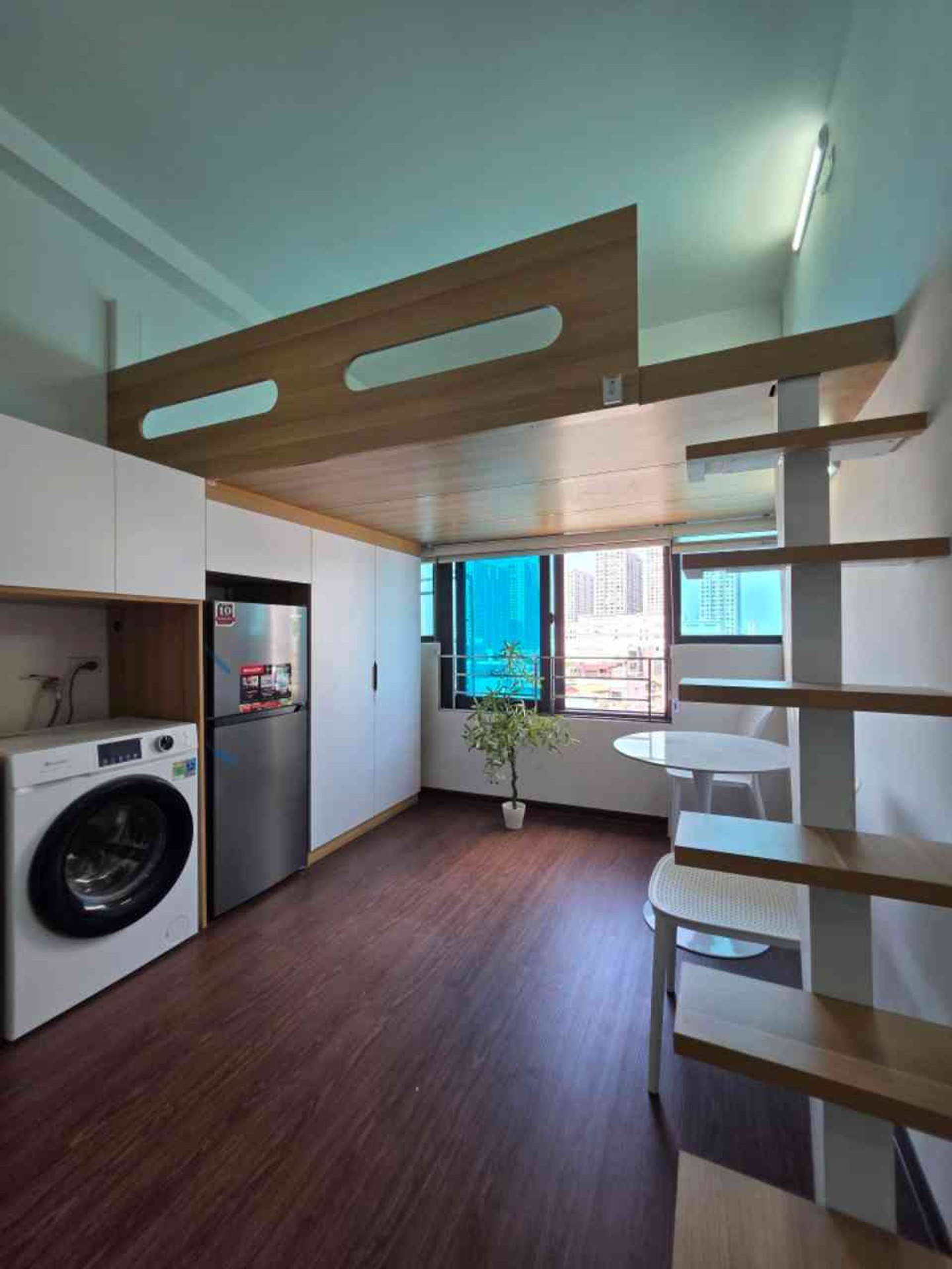 Bán nhà Tam Trinh - diện tích 53m2 9 tầng - Lô góc - giá 23,6 tỷ