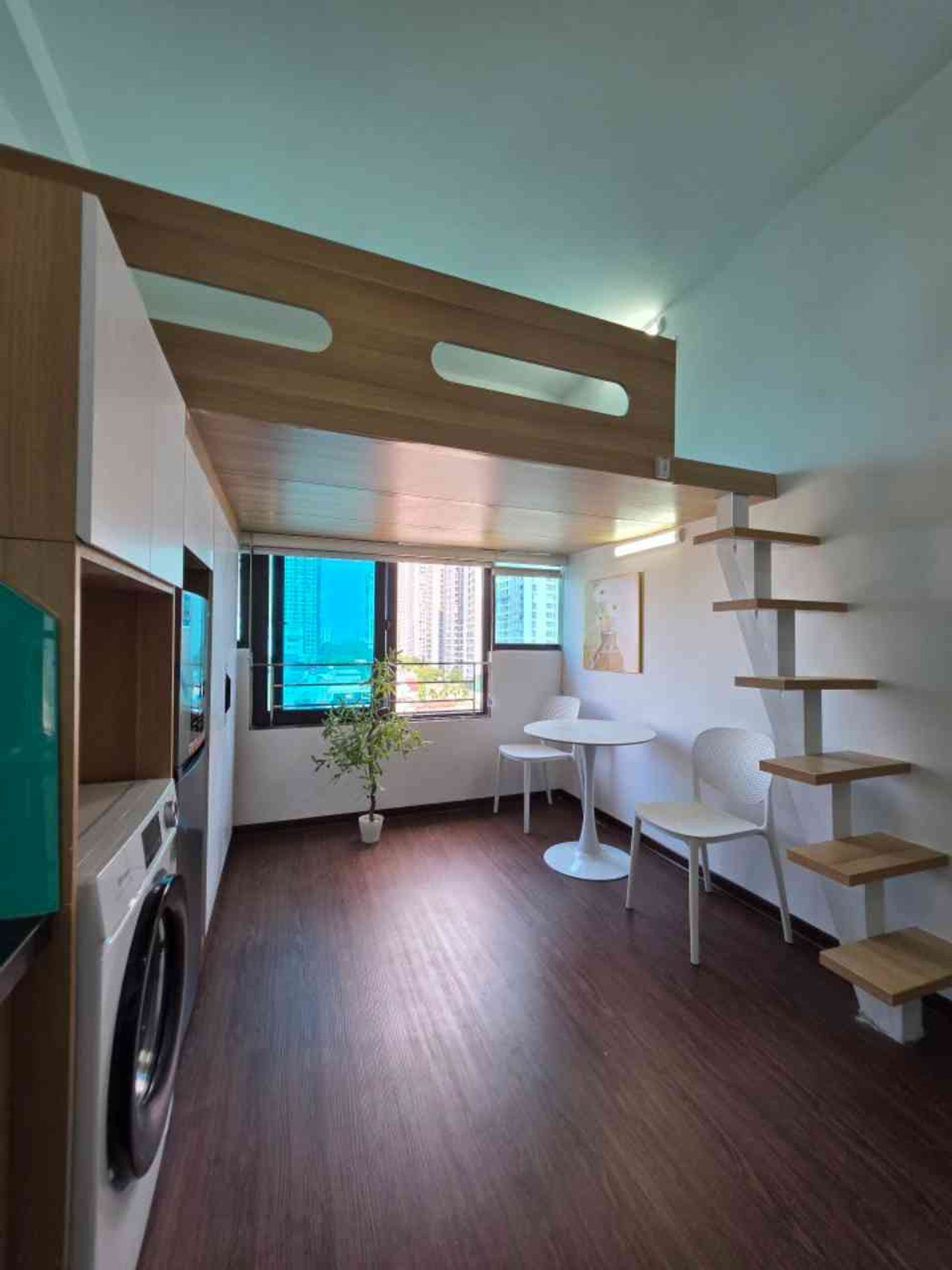 Bán nhà Tam Trinh - diện tích 53m2 9 tầng - Lô góc - giá 23,6 tỷ